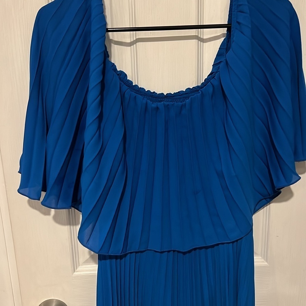 Women’s Antthony dress - Picture 2 of 6